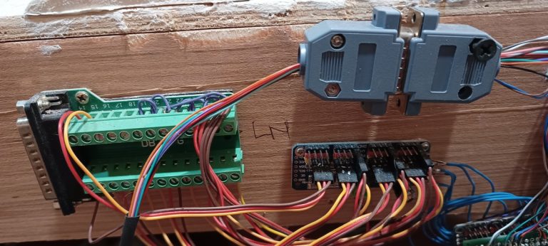 PCA9685 pour plateau de gauche