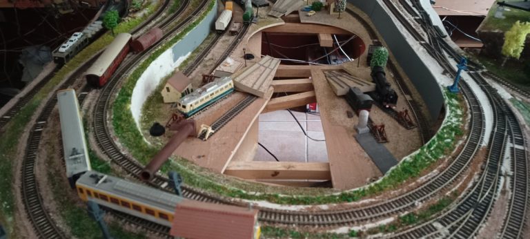 Emplacements Rotonde et Pont tournant